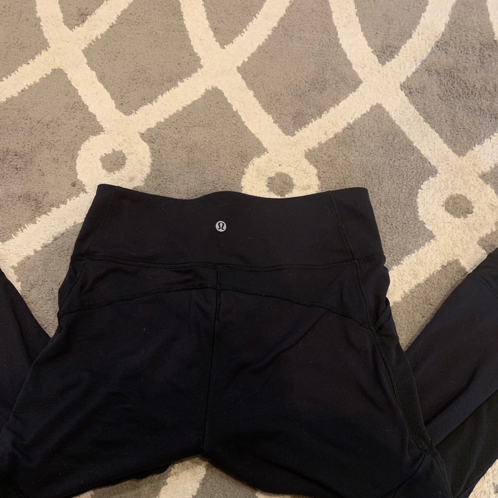 Lululemon 19” crops